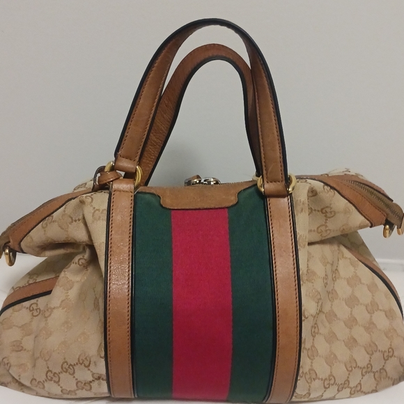 Nice Gucci handbag Light tan GG logo includes long crossbody leather strap - Picture 4 of 6